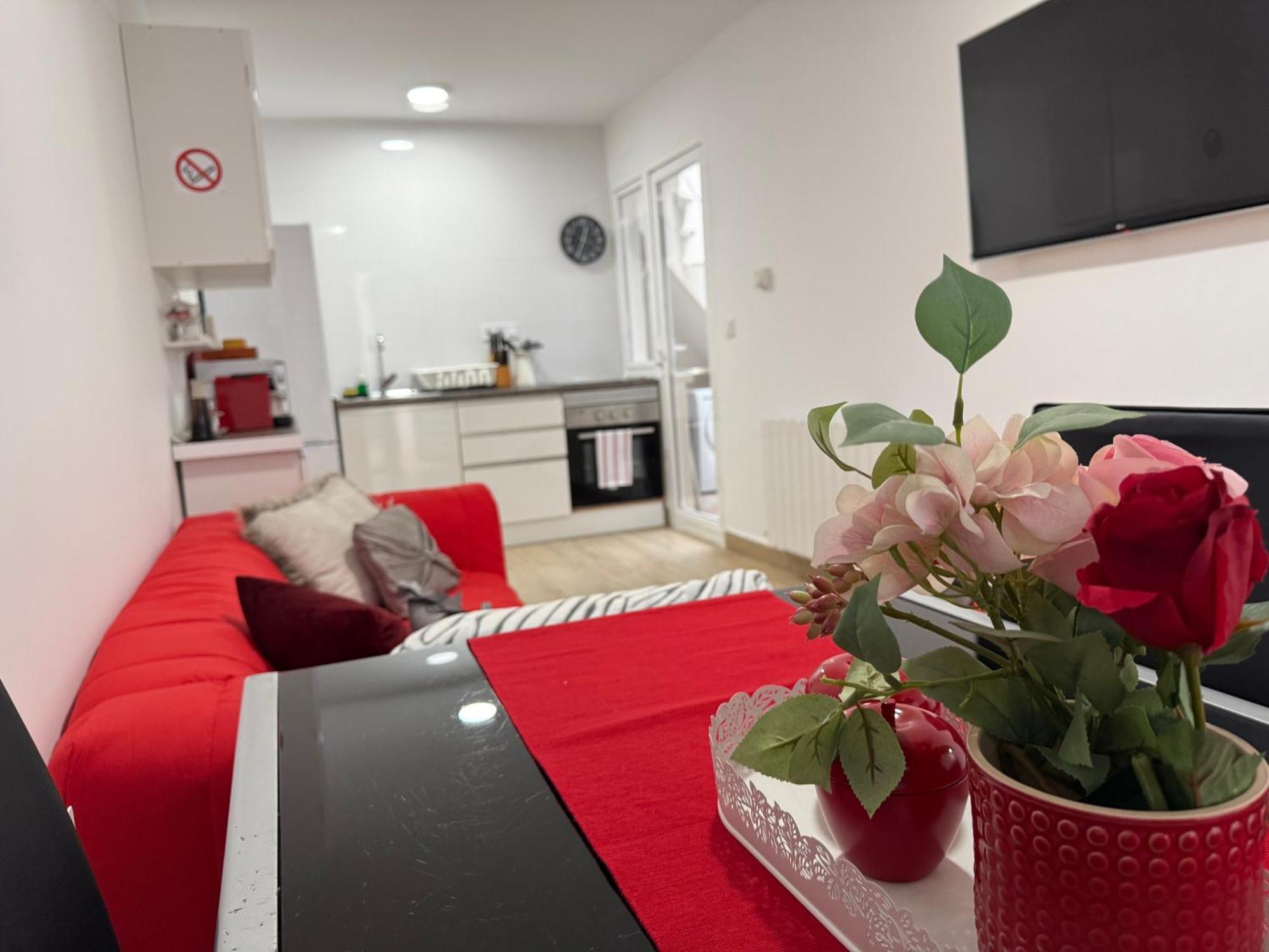 Rosa Rooms, Habitacion Con Bano Privado Посуэло-де-Аларкон Экстерьер фото